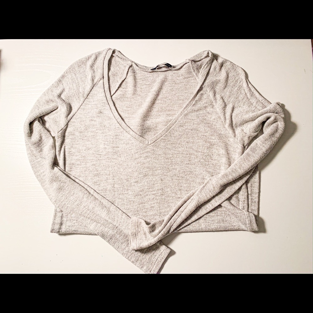 gray sweater - Picture 2 of 2